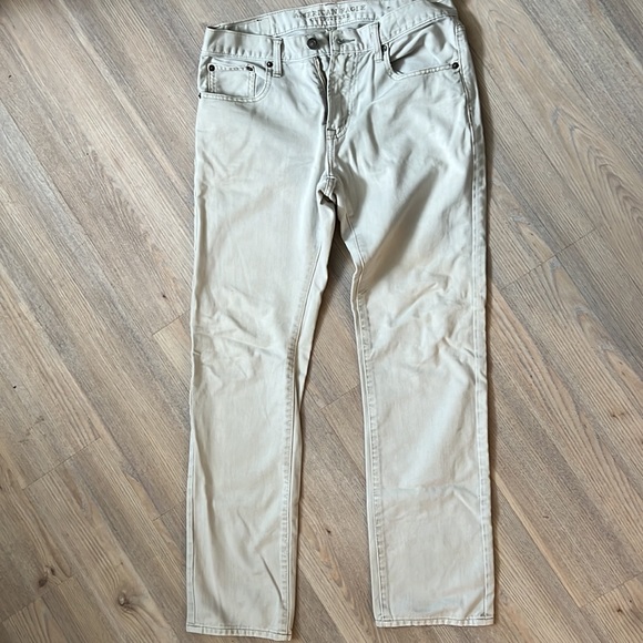 American Eagle Jeans - Picture 2 of 2